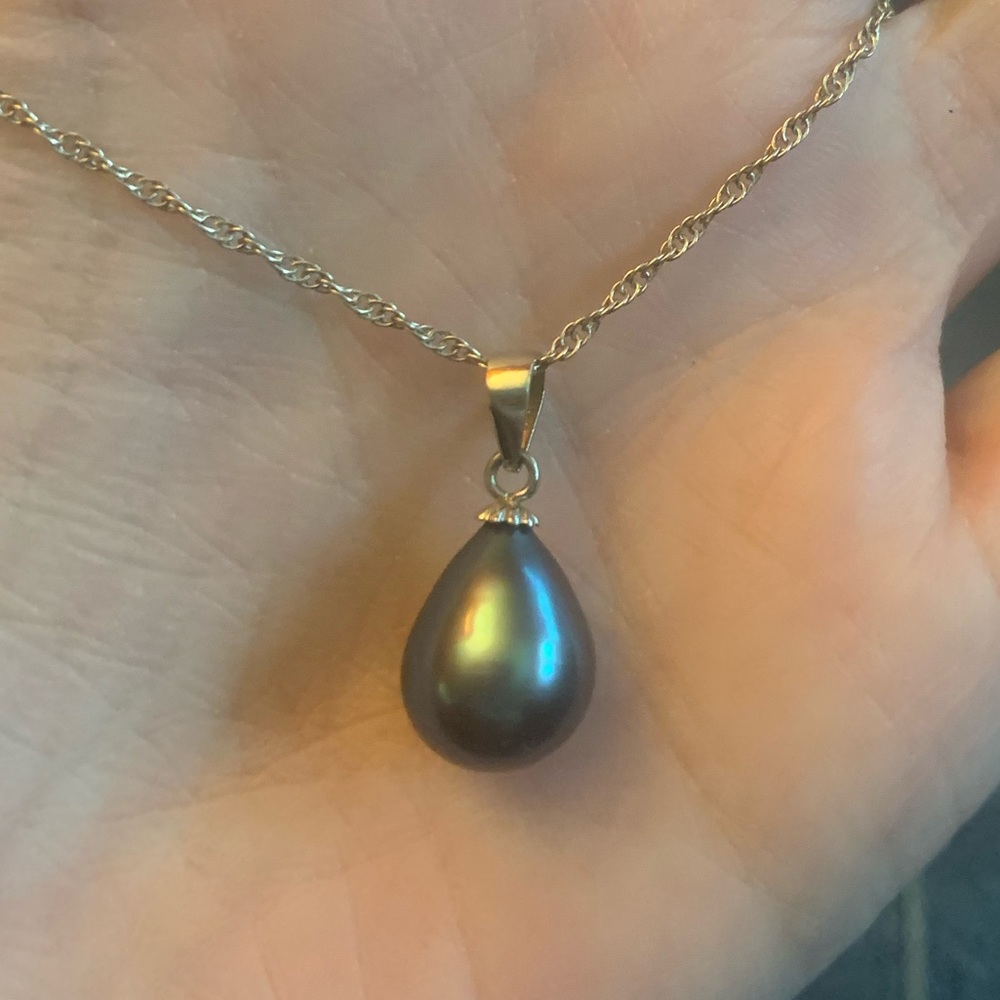 Vantel Pearls Black Pearl Necklace